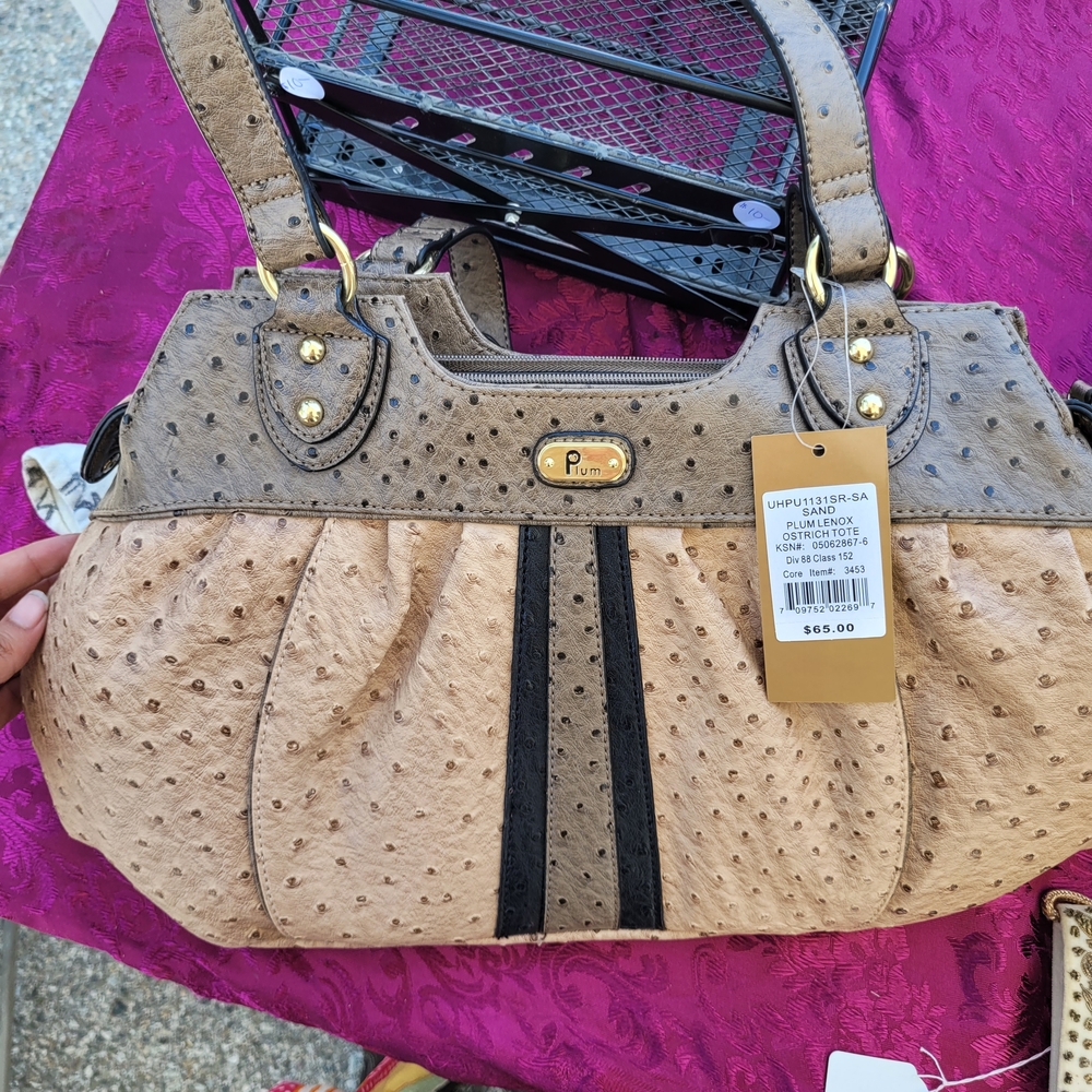 Puma Tan and Black Women's Bag